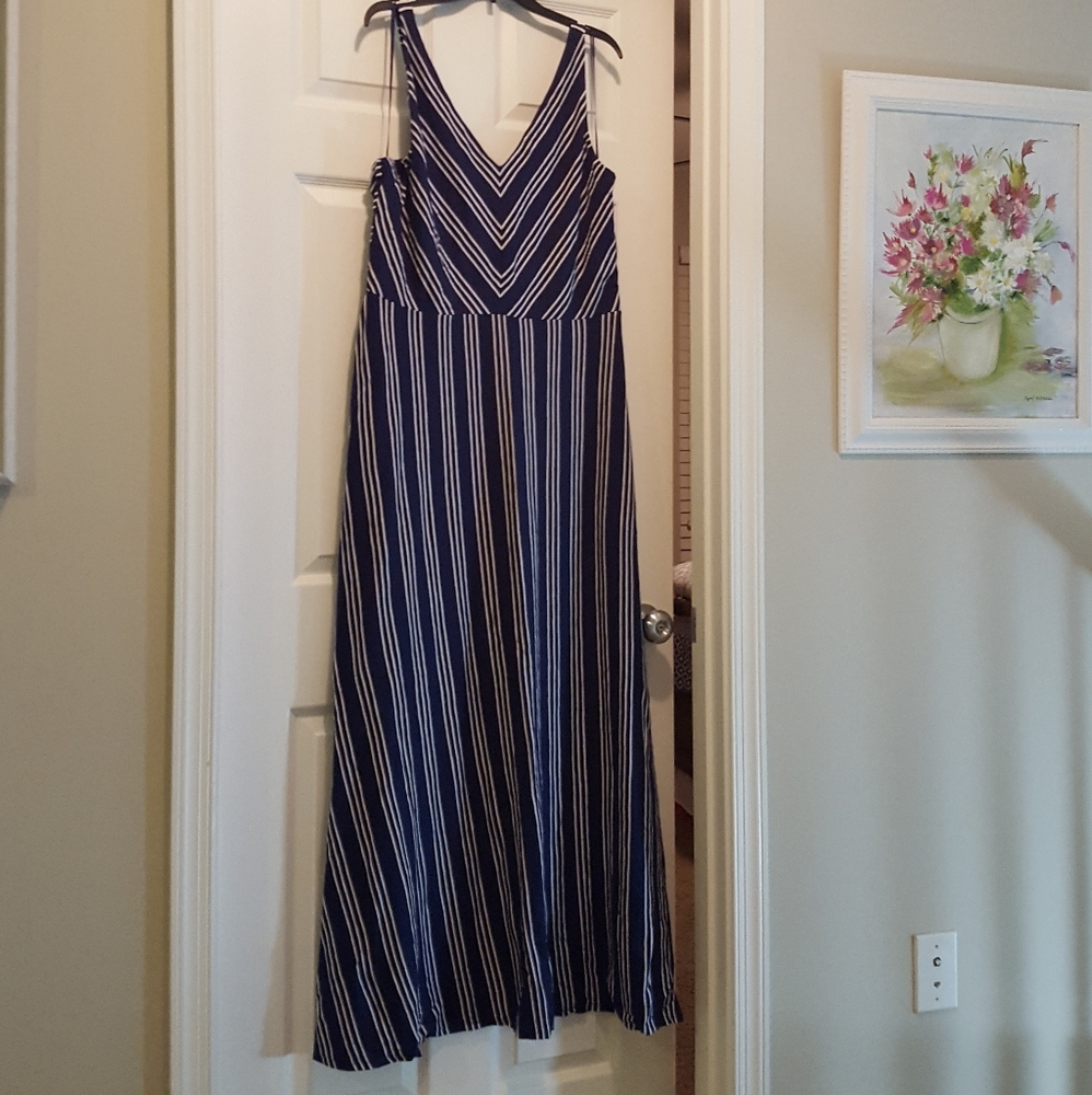 Lauren Conrad navy striped maxi dress